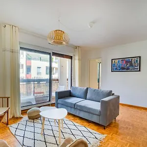 Appartement Beau T3 Grand Balcon Plage/calanques/vieux Port, Marseille